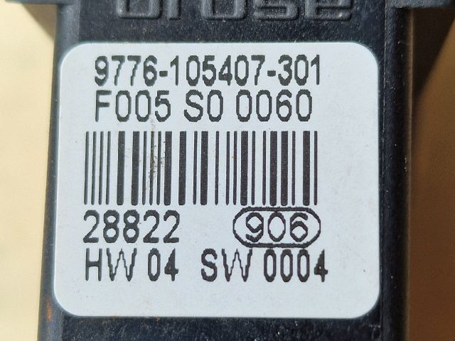 bontott VW GOLF IV Jobb hátsó Ablakemelő Motor