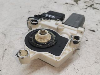 bontott VW GOLF IV Jobb hátsó Ablakemelő Motor