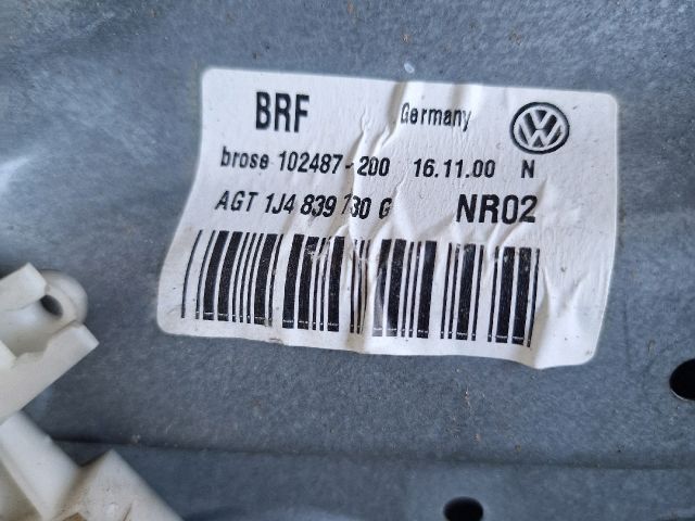 bontott VW GOLF IV Jobb hátsó Ablakemelő Szerkezet (Elektromos)