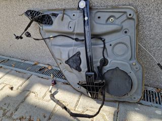 bontott VW GOLF IV Jobb hátsó Ablakemelő Szerkezet (Elektromos)