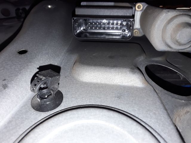 bontott VW GOLF IV Jobb hátsó Ablakemelő Szerkezet (Elektromos)