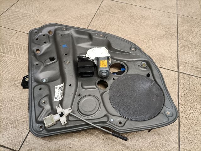 bontott VW GOLF IV Jobb hátsó Ablakemelő Szerkezet (Elektromos)