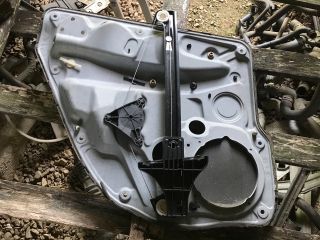 bontott VW GOLF IV Jobb hátsó Ablakemelő Szerkezet (Elektromos)