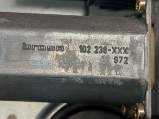 bontott VW GOLF IV Jobb hátsó Ablakemelő Szerkezet (Elektromos)