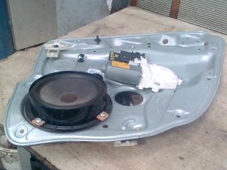 bontott VW GOLF IV Jobb hátsó Ablakemelő Szerkezet (Elektromos)