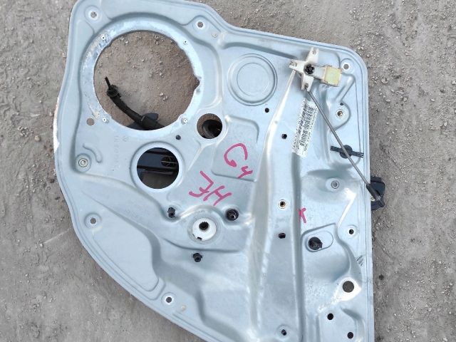 bontott VW GOLF IV Jobb hátsó Ablakemelő Szerkezet (Elektromos)