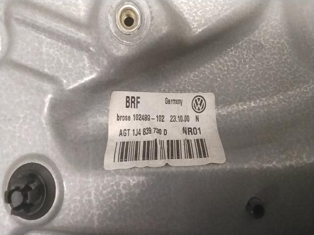 bontott VW GOLF IV Jobb hátsó Ablakemelő Szerkezet (Mechanikus)