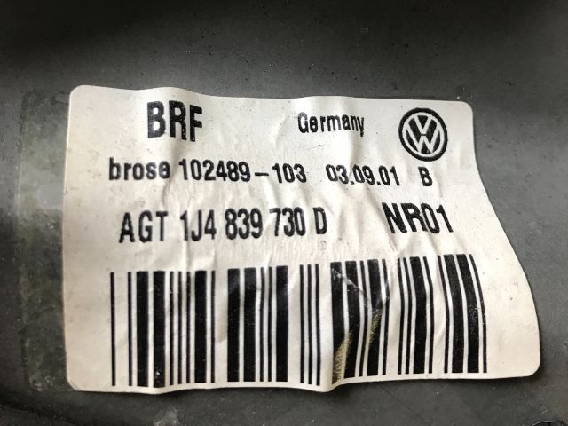 bontott VW GOLF IV Jobb hátsó Ablakemelő Szerkezet (Mechanikus)