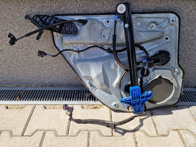 bontott VW GOLF IV Jobb hátsó Ablakemelő Szerkezet (Mechanikus)