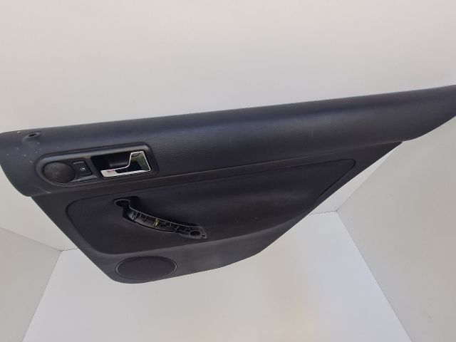 bontott VW GOLF IV Jobb hátsó Ajtó Kárpit