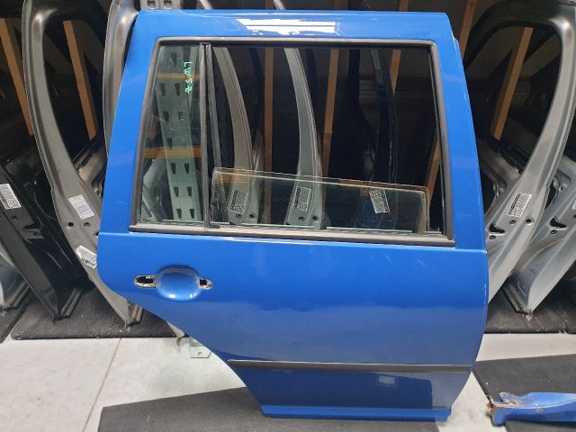 bontott VW GOLF IV Jobb hátsó Ajtó (Üres lemez)