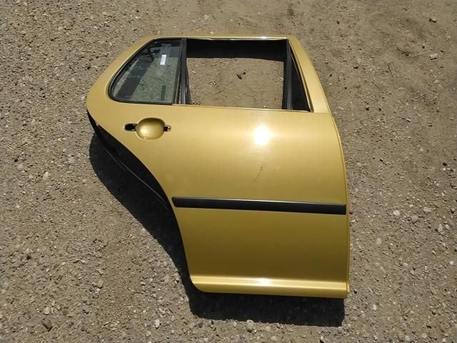 bontott VW GOLF IV Jobb hátsó Ajtókeret Burkolat