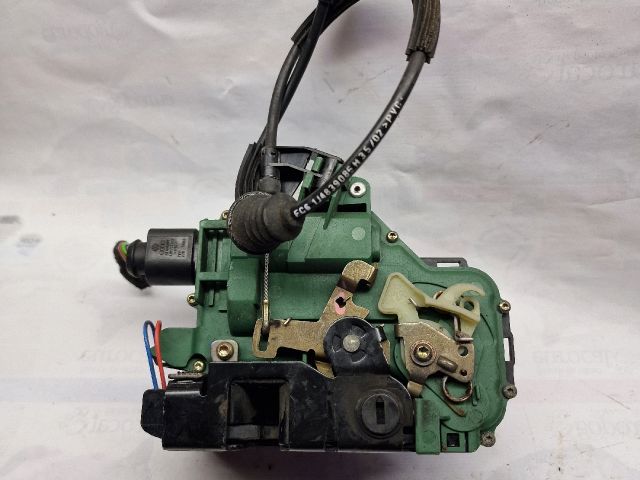 bontott VW GOLF IV Jobb hátsó Ajtózár