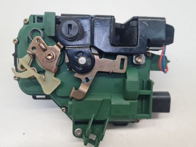 bontott VW GOLF IV Jobb hátsó Ajtózár