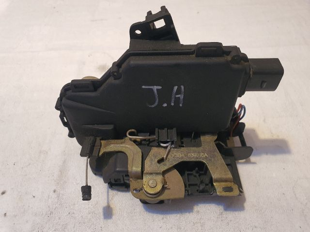 bontott VW GOLF IV Jobb hátsó Ajtózár