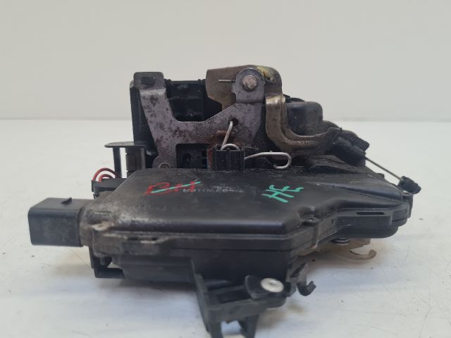 bontott VW GOLF IV Jobb hátsó Ajtózár