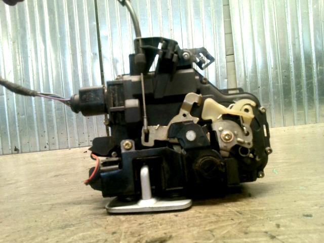 bontott VW GOLF IV Jobb hátsó Ajtózár