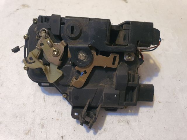 bontott VW GOLF IV Jobb hátsó Ajtózár