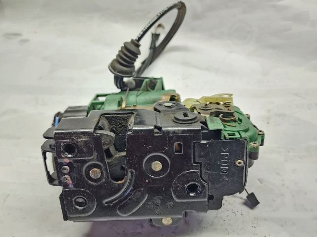 bontott VW GOLF IV Jobb hátsó Ajtózár