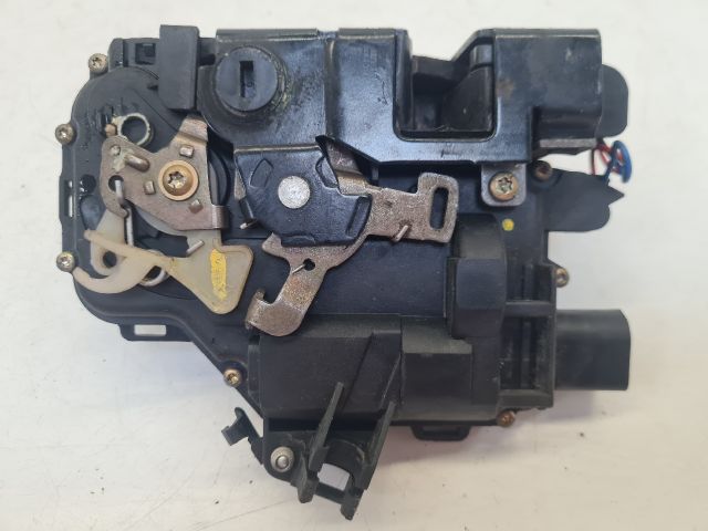 bontott VW GOLF IV Jobb hátsó Ajtózár