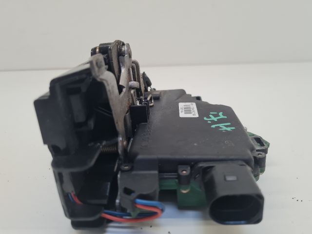 bontott VW GOLF IV Jobb hátsó Ajtózár