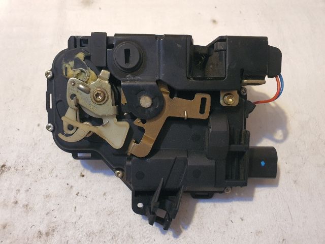 bontott VW GOLF IV Jobb hátsó Ajtózár