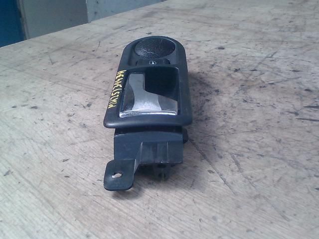 bontott VW GOLF IV Jobb hátsó Belső Kilincs