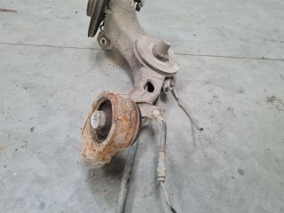 bontott VW GOLF IV Jobb hátsó Csonkállvány Kerékaggyal