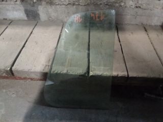 bontott VW GOLF IV Jobb hátsó Fixüveg (Ajtóban)