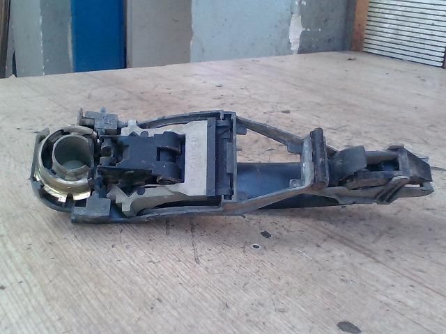 bontott VW GOLF IV Jobb hátsó Külső Kilincs