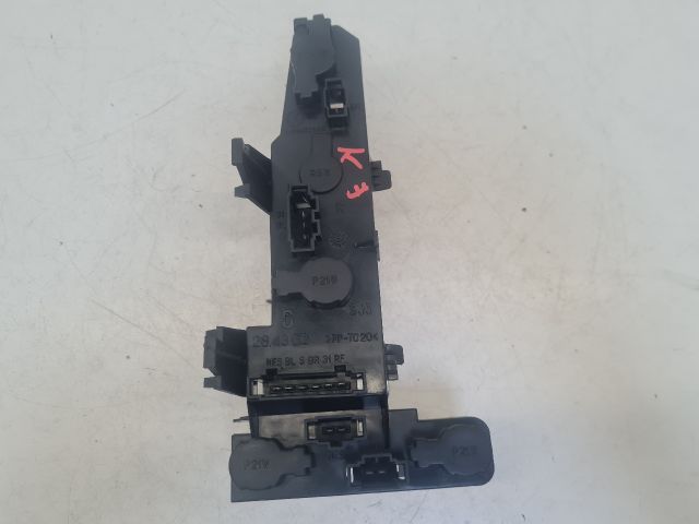 bontott VW GOLF IV Jobb Hátsó Lámpa Foglalat