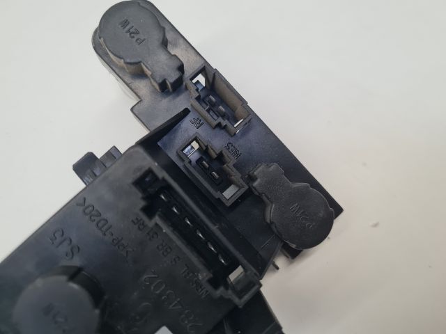 bontott VW GOLF IV Jobb Hátsó Lámpa Foglalat