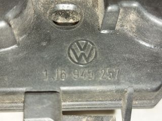 bontott VW GOLF IV Jobb Hátsó Lámpa Foglalat