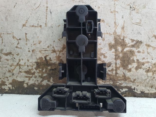 bontott VW GOLF IV Jobb Hátsó Lámpa Foglalat