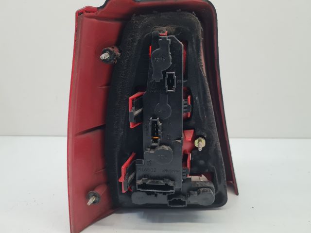 bontott VW GOLF IV Jobb Hátsó Lámpa