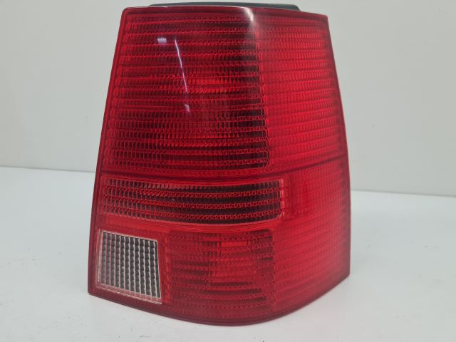 bontott VW GOLF IV Jobb Hátsó Lámpa