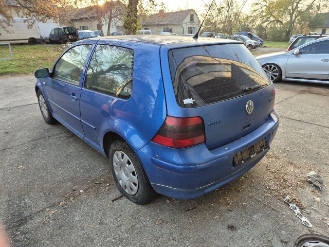 bontott VW GOLF IV Jobb Hátsó Lámpa