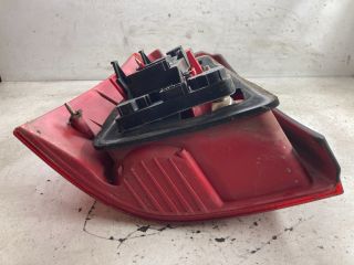 bontott VW GOLF IV Jobb Hátsó Lámpa