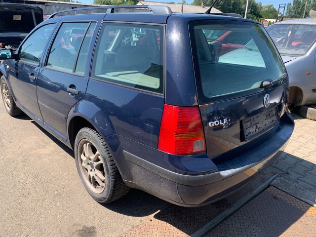 bontott VW GOLF IV Jobb Hátsó Lámpa