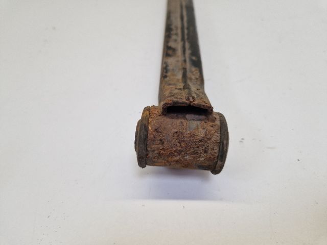 bontott VW GOLF IV Jobb hátsó Lengőkar