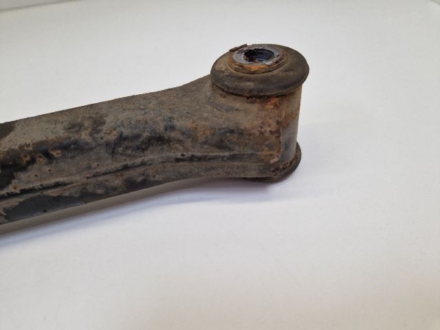 bontott VW GOLF IV Jobb hátsó Lengőkar