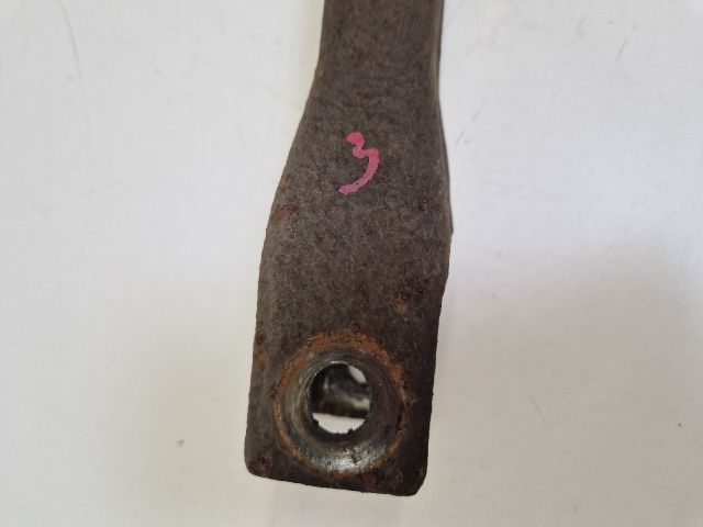 bontott VW GOLF IV Jobb hátsó Lengőkar