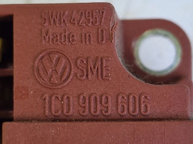 bontott VW GOLF IV Jobb hátsó Oldal Ütközés Érzékelő