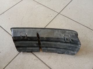 bontott VW GOLF IV Jobb Ködlámpa Rács