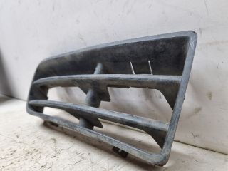 bontott VW GOLF IV Jobb Ködlámpa Rács