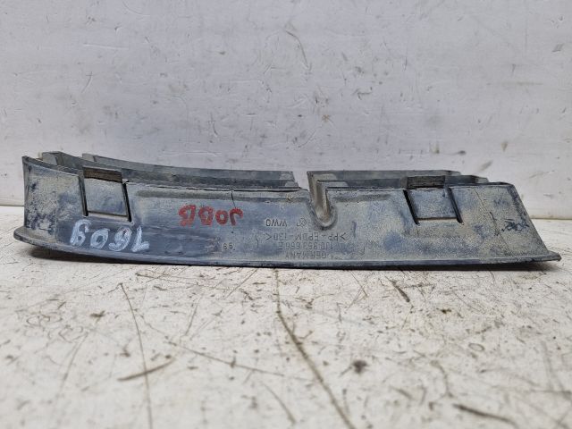 bontott VW GOLF IV Jobb Ködlámpa Rács