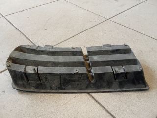 bontott VW GOLF IV Jobb Ködlámpa Rács