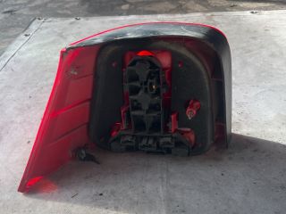 bontott VW GOLF IV Jobb Külső Hátsó Lámpa