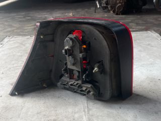 bontott VW GOLF IV Jobb Külső Hátsó Lámpa