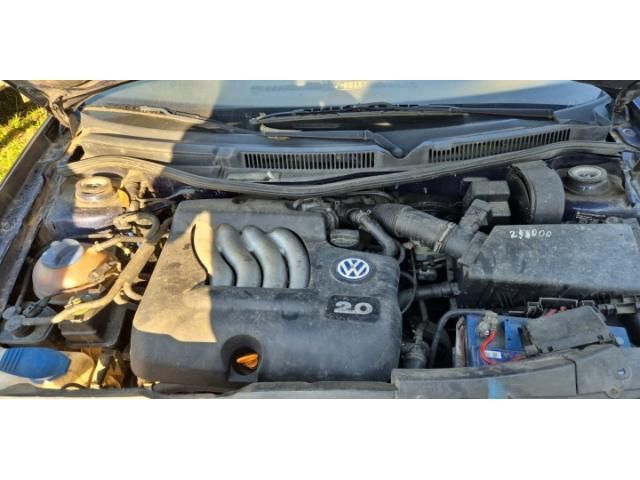 bontott VW GOLF IV Jobb Külső Hátsó Lámpa